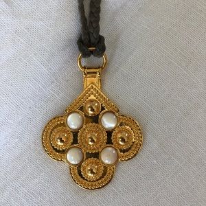 ASHA BY ADM Clover Necklace w/ Grey Suede Chain